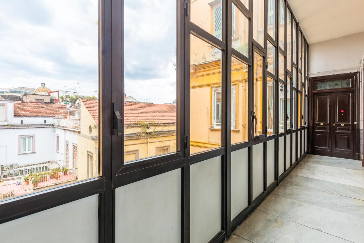 Maria'S Bright Flats At The Cathedral Apartment Napoli Bagian luar foto